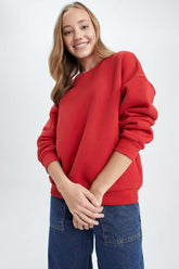 Red Solid Oversize Sweatshirt for women