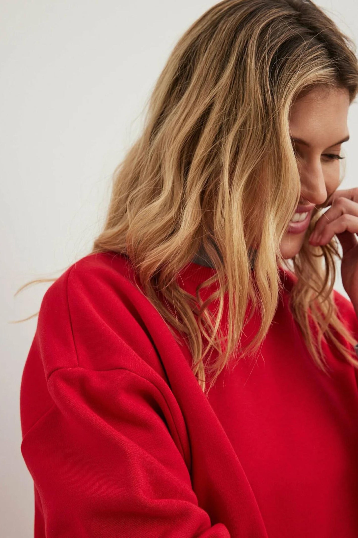 Women’s red oversize sweatshirt