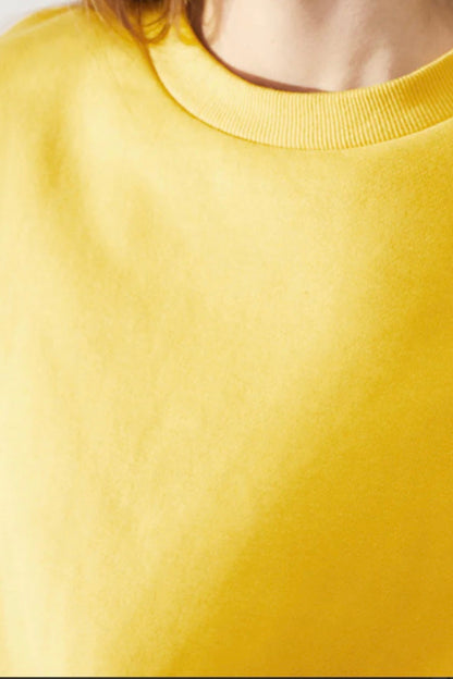 Women’s yellow oversize sweatshirt