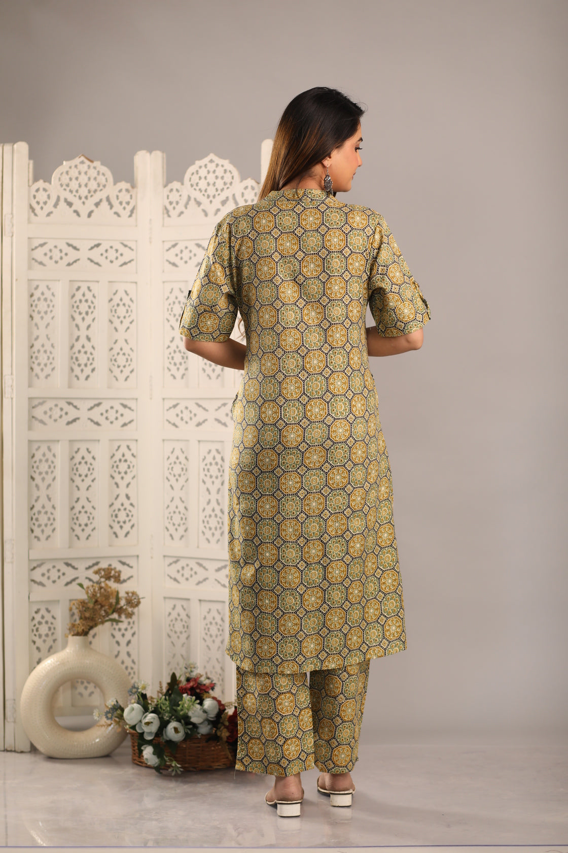 Regular Kantha Work Pure Cotton Kurta with Trousers