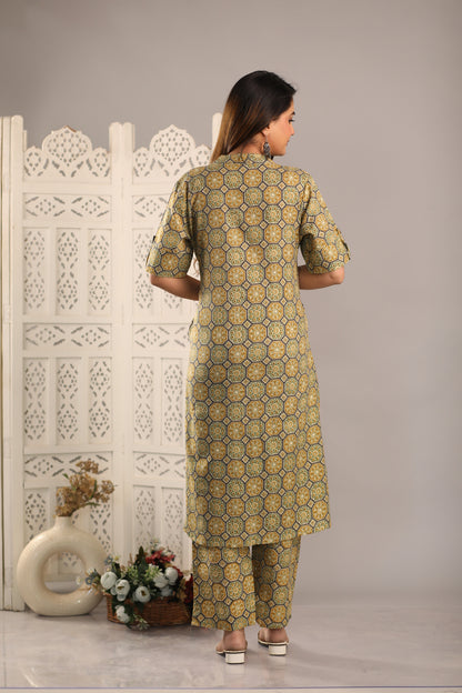 Regular Kantha Work Pure Cotton Kurta with Trousers